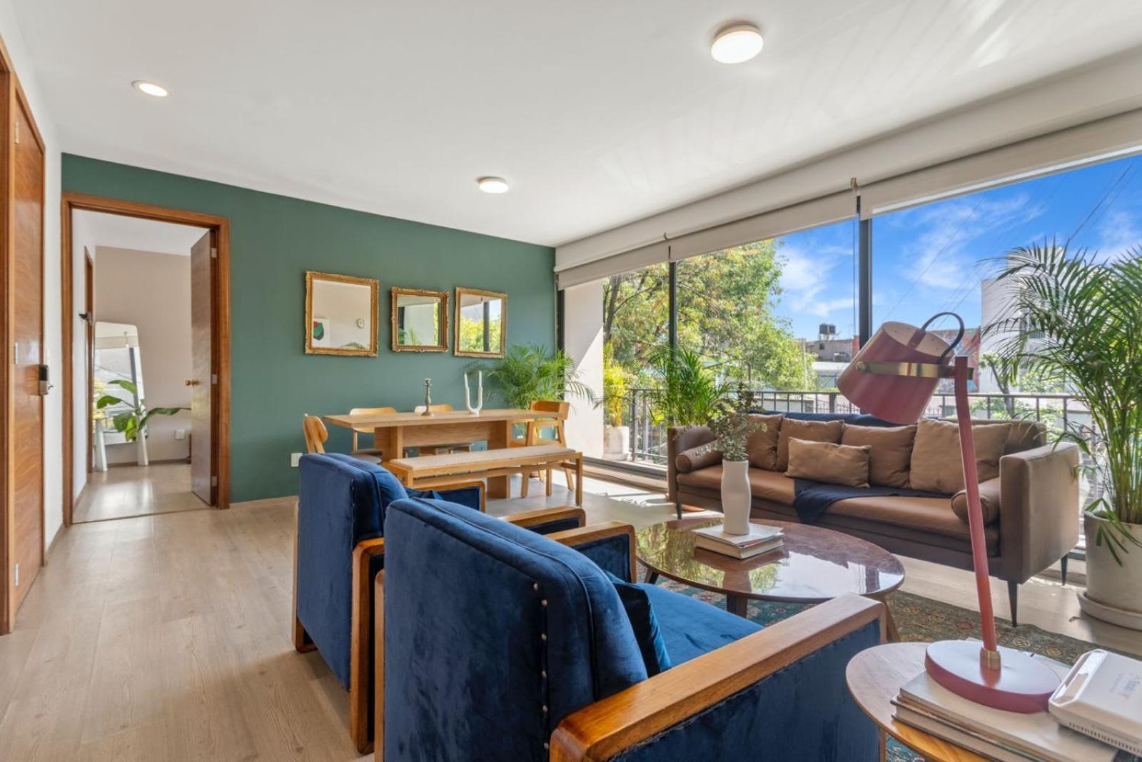 Apartment 205-2 3br 2baths Private Terrace - Sleep 6 Roma Notre *