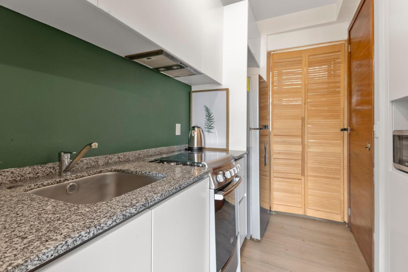 205-2 3br 2baths Private Terrace - Sleep 6 Roma Notre Apartment Mexico City